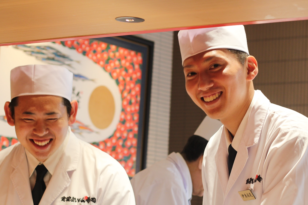 金沢まいもん寿司 たまプラーザ店の寿司屋 回転寿司 接客 ホール アルバイト パート求人情報